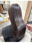 傷ませない低ダメージ縮毛矯正＋似合わせカット