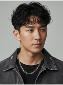 スパイラルパーマ アップバング 刈り上げ センターパート 30代