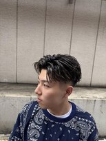 ダムディートウキョウヘアーラウンジ 上野店(DAMDEE TOKYO hair lounge)&nbsp;金メッシュ×スキンフェード