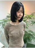 暗めグッレージュ/顔まわりレイヤーカット