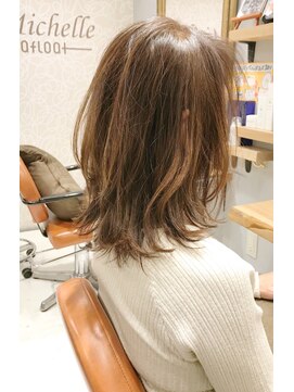 ミッシェル アフロート(michelle afloat) レイヤー革命２０代３０代４０代５０代小顔ひし形Cカーブカット