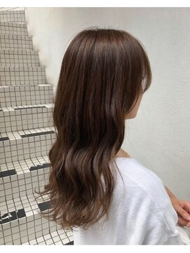 モルニ(MORNI) 波ウェーブ_マロンベージュ Aラインボブ かきあげ