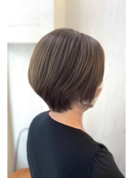 メリーチャームマーチ 寺田町南口店(merry Charm/MARCH) グレージュ×大人ショート【MARCH merry】ショート/寺田町