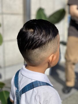 ワンワンオー バーバーショップ 長浜店(@110 BARBER SHOP) キッズカット