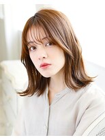 タヤ 府中店(TAYA)&nbsp;20代シースルーバングオリーブカラー外ハネミくびれミディ