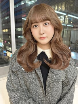 ミョンシル 【myonsil 山田】くびれレイヤー/１ブリーチミルクティー