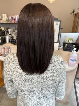 スアバイキキ(SuA by kiki.) レイヤーボブ/外ハネボブ/大人ショート/ニュアンスカラー[千葉]