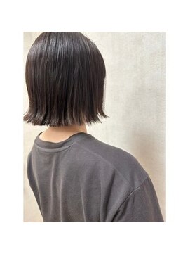 ヘアースタジオ ドゥドゥ(Hair Studio DoDo) 切りっぱなしボブ