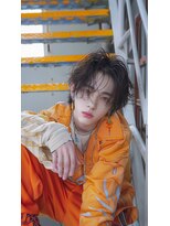 グラッジ 池袋(GLADGE)&nbsp;シースルーマッシュウルフ、ブリーチカラー、ダブルカラー