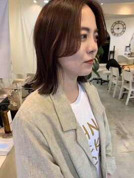 カーム(calm) ★くびレイヤーカットエモージュ切りっぱなしボブオレンジカラー