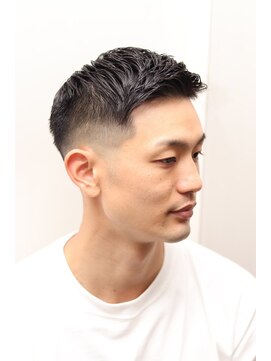 ヘアーアンドグルーミング ヨシザワインク(HAIR&GROOMING YOSHIZAWA Inc.) メンズバーバースタイル/フェード/スキンフェード/七三パート