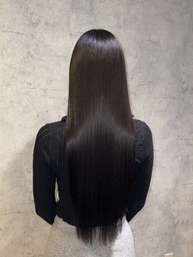 エスト(est) 美髪のススメ　アッシュブラックカラー【髪質改善/新宿】