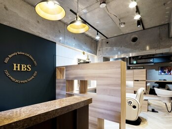 Hills Beauty Salon【ヒルズ　ビューティー　サロン】