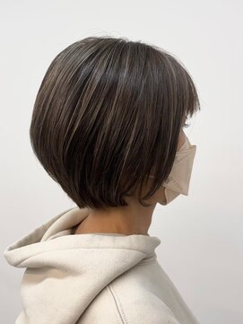 クラップス オル 金沢八景(CLAPS Ore) マッシュショート丸みショート黒髪ショートベリーショート40代