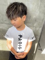 キング(K!ng) 縮毛矯正髪質改善ハイライトレイヤーカット枚方美容室エクステ