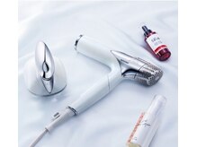 ソメ グンゼタウンセンターつかしん店(SOME)の雰囲気（最新の美容機器でスタイリング♪ReFa商品もお試しできます☆）