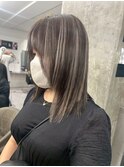 ハイライトカラーミルクティーベージュレイヤーカット