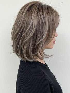 ラ ブレス 北浜プラザ(LaBless) 30代40代50代人気★大人女子の透明感ハイライトレイヤーボブ