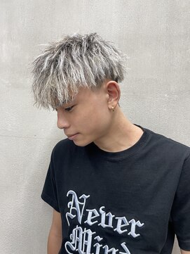 ダズルヘアーエイチ(DAZZLE hair H) ツイストホワイトハイライト