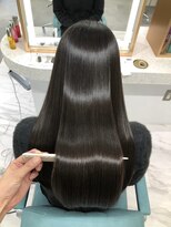 エルサ(Elsa)&nbsp;【Elsa元町・神戸】高濃度水素で艶髪縮毛