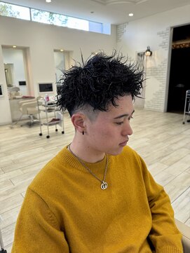 ロンド ラマ 岐阜(Lond bla-ma) スパイキーショート×ピンツイストパーマ【Lond伊藤メンズ】