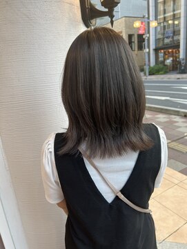 ルッソ(Lusso) くびれボブ×グレージュカラー