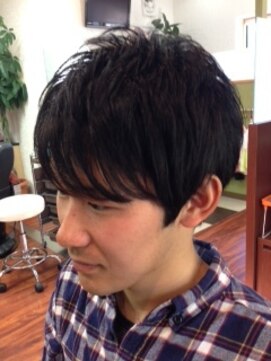 ユニサロンクボタ ナチュラルツーブロック