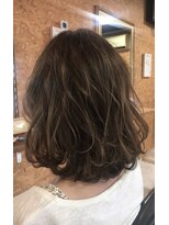 ハグ(Hug)&nbsp;外ハネMIXボブ