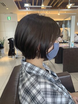 フォルテ 草薙店 横顔美人