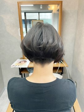 レポゼ 日本橋室町(Repose) repose.hair/テラコッタ/ミニウルフ/くすみブルー[日本橋駅]