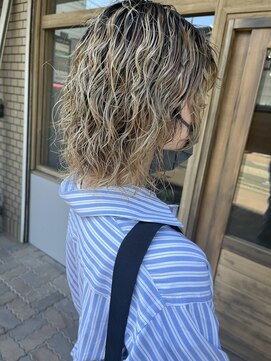 310 ブリーチパーマスタイル