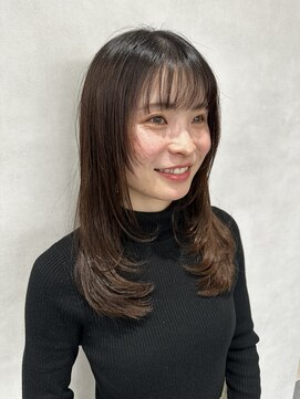 フリーラ 横浜(freera) ロングセミロング韓国レイヤーワンカールミディアムレイヤー横浜