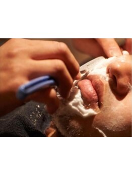 【山陽電鉄広畑駅徒歩7分】こだわりのシェービングで清潔感溢れるスタイルを実現★男性リピート率◎