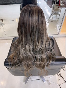 シャンプーボーイエイムス(SHAMPOO BOY aims) バレイヤージュ