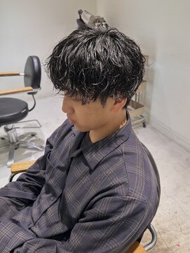 スリー(THREE) シャドウパーマ