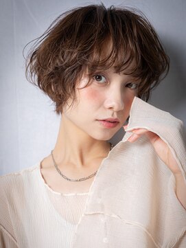 カバーヘアアンドスパ ブリス 浦和(COVER HAIR&SPA bliss) くすみベージュアッシュひし形フェザーショートv浦和20代30代