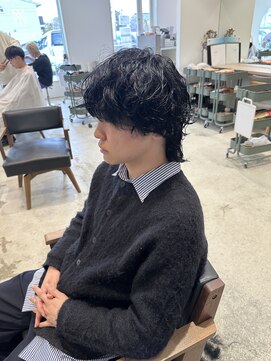 ジジ インターパーク 宇都宮(Gigi) メンズカット/マッシュウルフ/波巻きパーマ/メンズパーマ