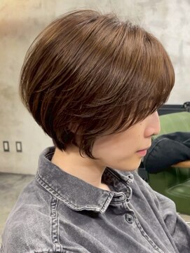 ハーシーバイアポロ 相模大野(HERSHE by apollo) xカット//ホワイトグレージュ/レイヤーカット/チェリーブラウン