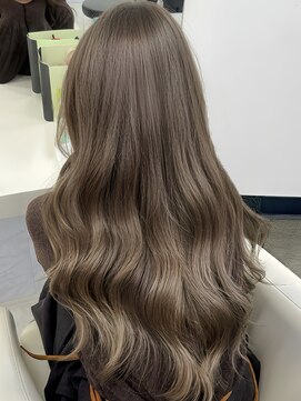 ヘーゼルグレージュ透明感カラーイルミナカラーダブルカラー前髪