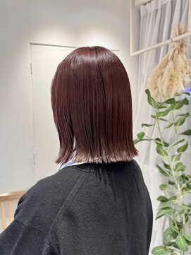 《wakana》冬カラーにおすすめなピンクパープル♪