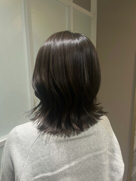 トッカ 高槻店(tocca) オリーブグレージュ