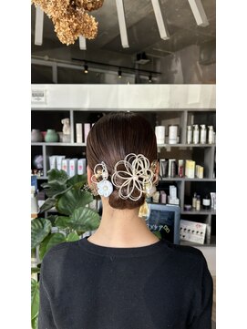 オラプラノ(olaplano) タイトシニヨン