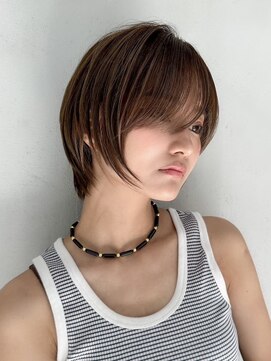 ギークス(GEEKS) 【GEEKS渋谷】ハンサムショートウルフ/グレージュ/レイヤー/小顔