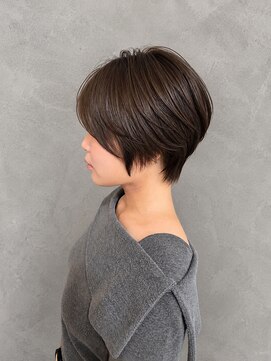 ピース バイ シータ(PEACE by CITA) 【アキヒロ】オリーブベージュ大人くびれショートボブ20代30代