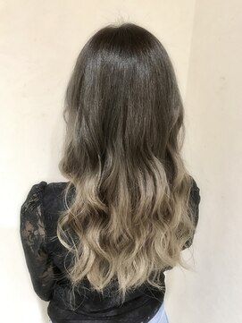 フェリア 渋谷(Feria) 【filo by Feria 渋谷】☆ホワイトミルキー☆Gishi