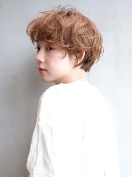 アルバム 銀座(ALBUM GINZA) カジュアルショート_外ハネボブアッシュブラウン_67020