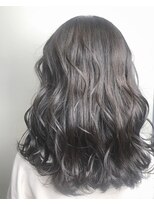 ヘアサロンエムフィス 池袋東口(HAIR SALON M Fe's)&nbsp;ブリーチなしのグレーカラー