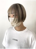 シルバーホワイトローライト