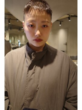 ビビト(bibito) bibito 原宿ベリーショート女子　フェミニンな刈り上げショート