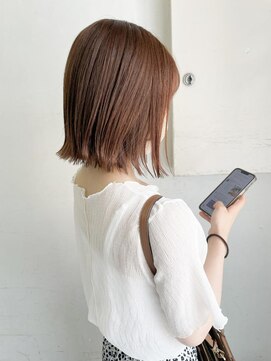 キャンバス バイ ネオリーブ 横浜西口(Canvas by neo.) 外ハネボブ 切りっぱなしボブ ブラウンベージュ 縮毛矯正